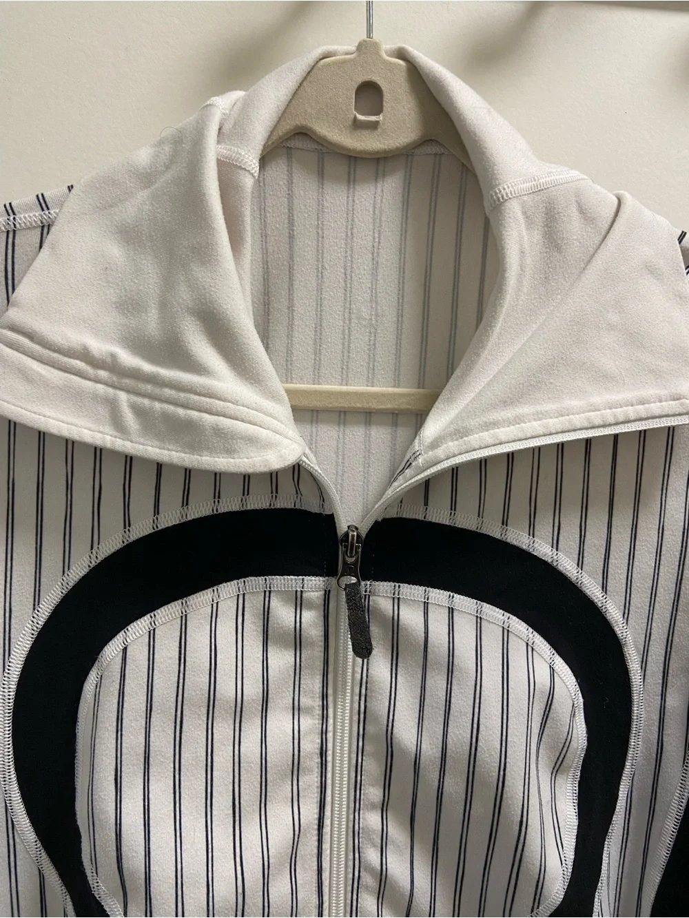 lululemon athletica White and Black Curved-Panel Zip Jacket